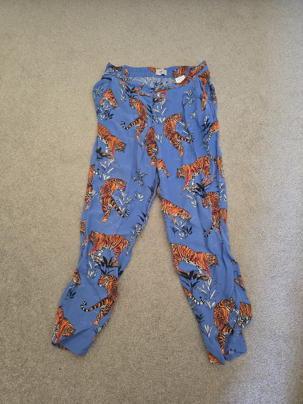 Minimum Blue Tiger-Print Relaxed Joggers Size 38